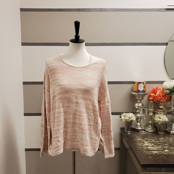 Two by Vince Camuto Cold Shoulder Sweater Sz S - Picture 1 of 3